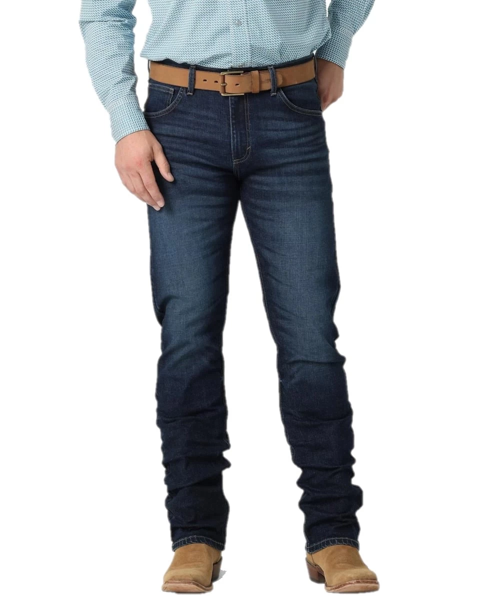 Wrangler Men's 20X No. 44 Slim Fit Straight Jean