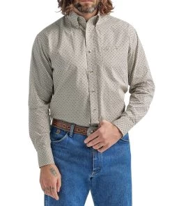 Wrangler Men's George Strait Button Down Shirt