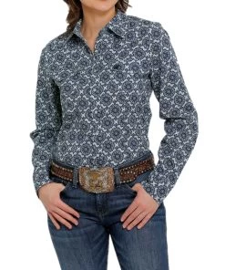 Cinch Women's Blue Snap Western Shirt