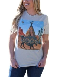 Rowdy Crowd Women's Tan Buffalo Bend Tee