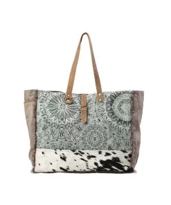 Myra Bags Women's Green Floral Print Weekender Bag
